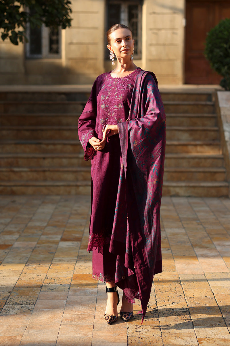 Carnation Luxury Shawl Edit'25 By Rang Rasiya ( Espresso )