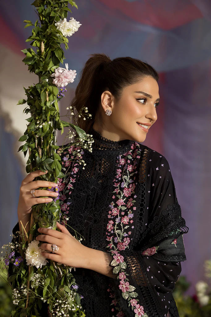 Luxury Lawn by Sobia Nazir `25 4B