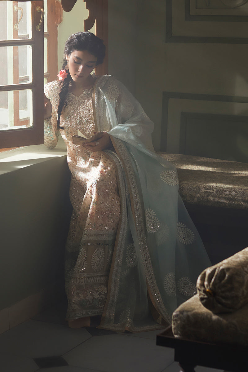 Qala Kamdaani by Mushq (04-AMIRA)