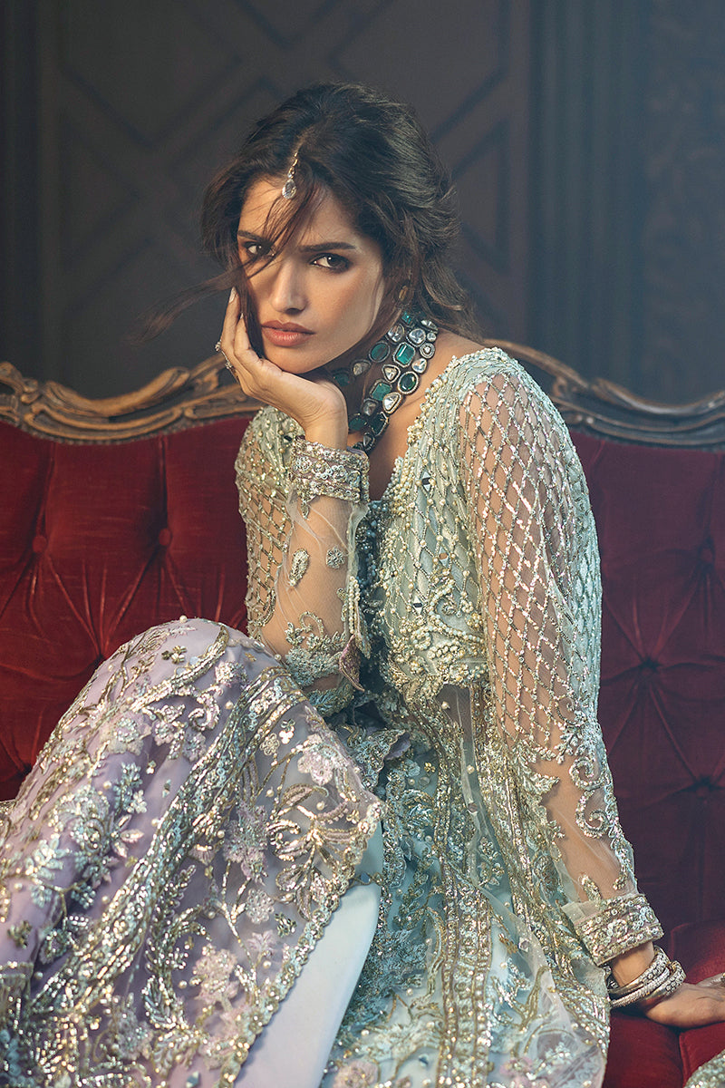 Stardust By Mushq | Silver Screen