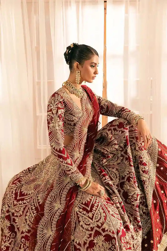 Maryam Hussain – Marwa Luxury Formals(Moorni)