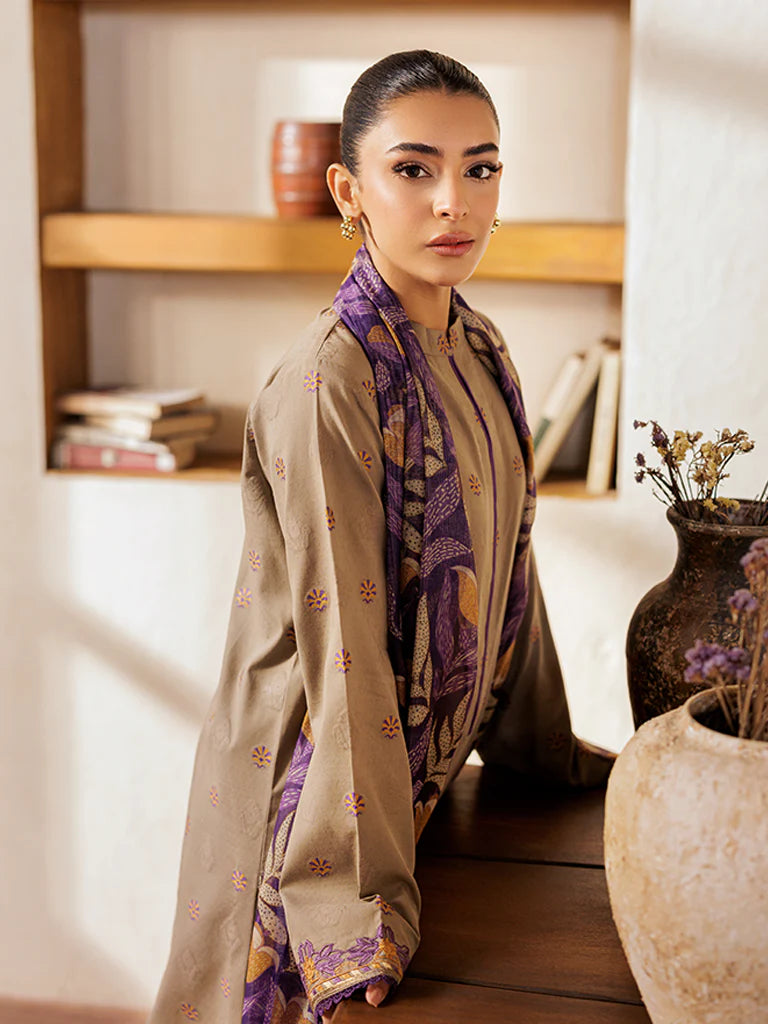Amari Jacquard by Rajbari D-07