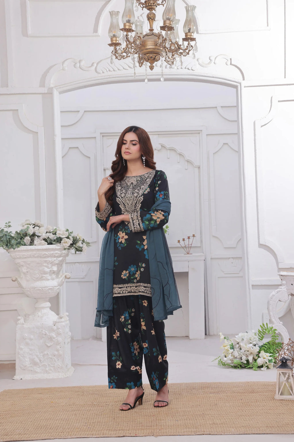 Midnight Murmurs Ready to Wear AVENOR-FT482