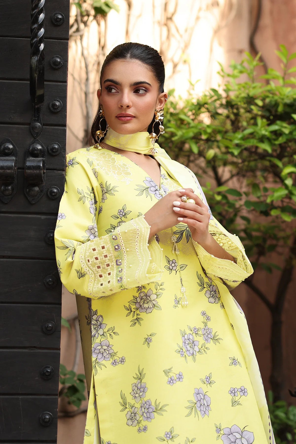 Levana Lawn by Alizeh D-AF-EPL-7043-DAVIAN