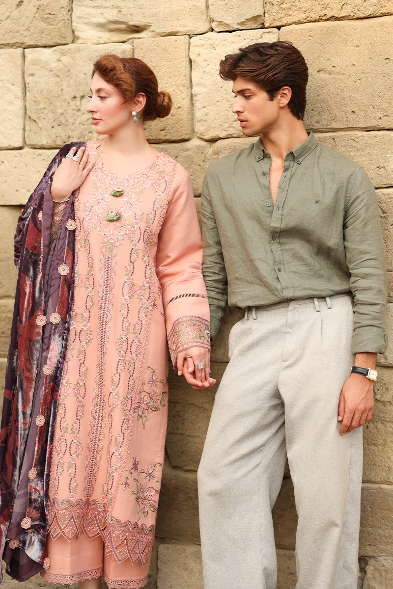 Carnation Luxury Shawl Edit'25 By Rang Rasiya ( Latte )