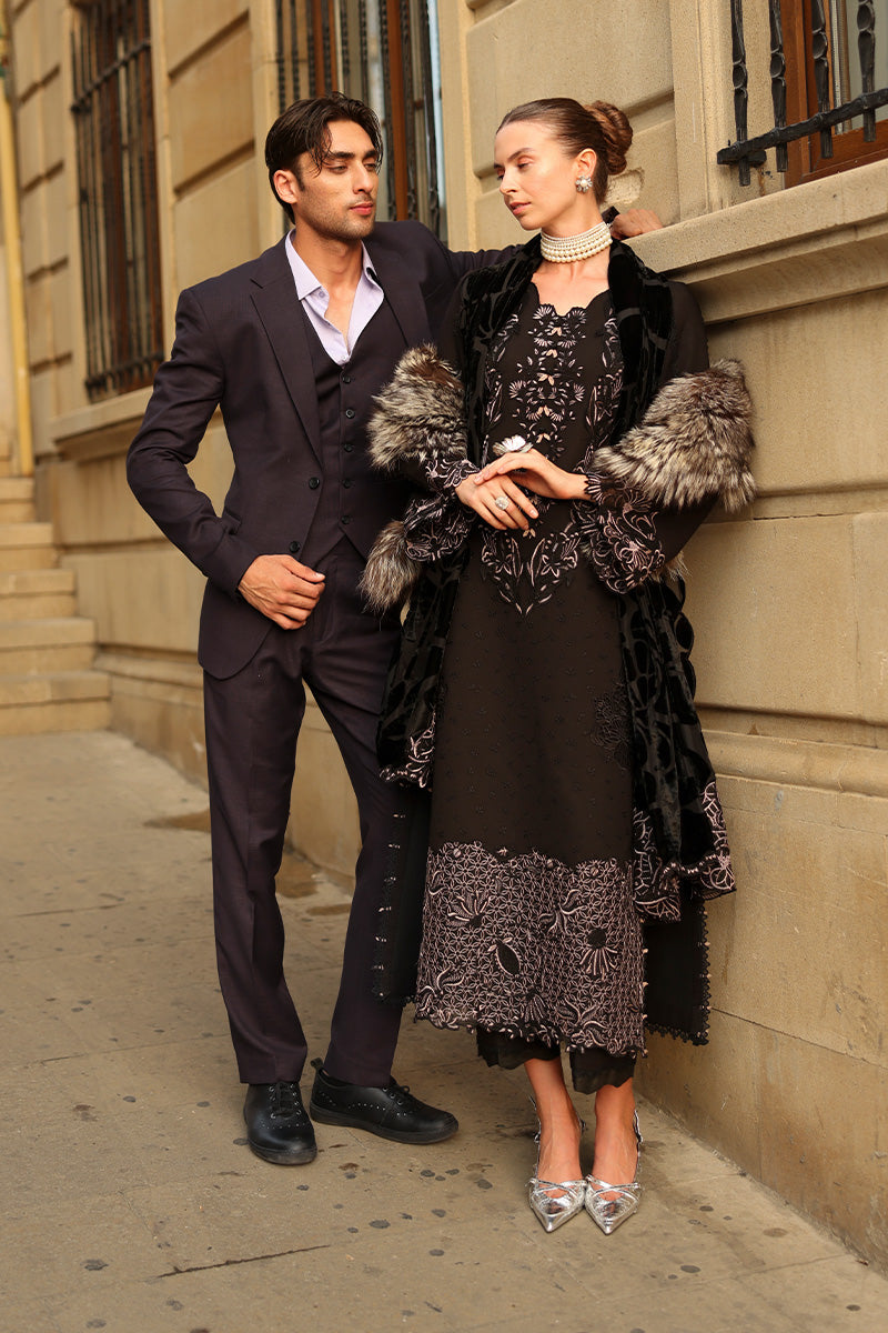 Carnation Luxury Shawl Edit'25 By Rang Rasiya ( Cortado )