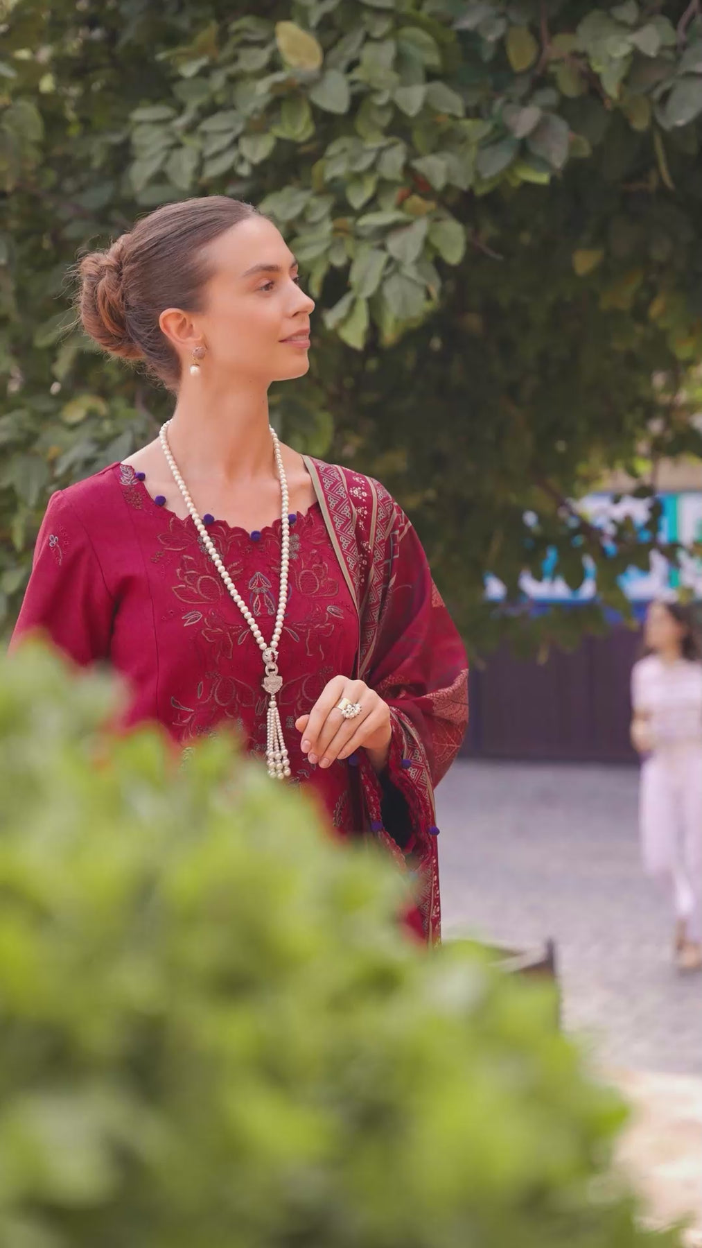 Carnation Luxury Shawl Edit'25 By Rang Rasiya ( Mocha )