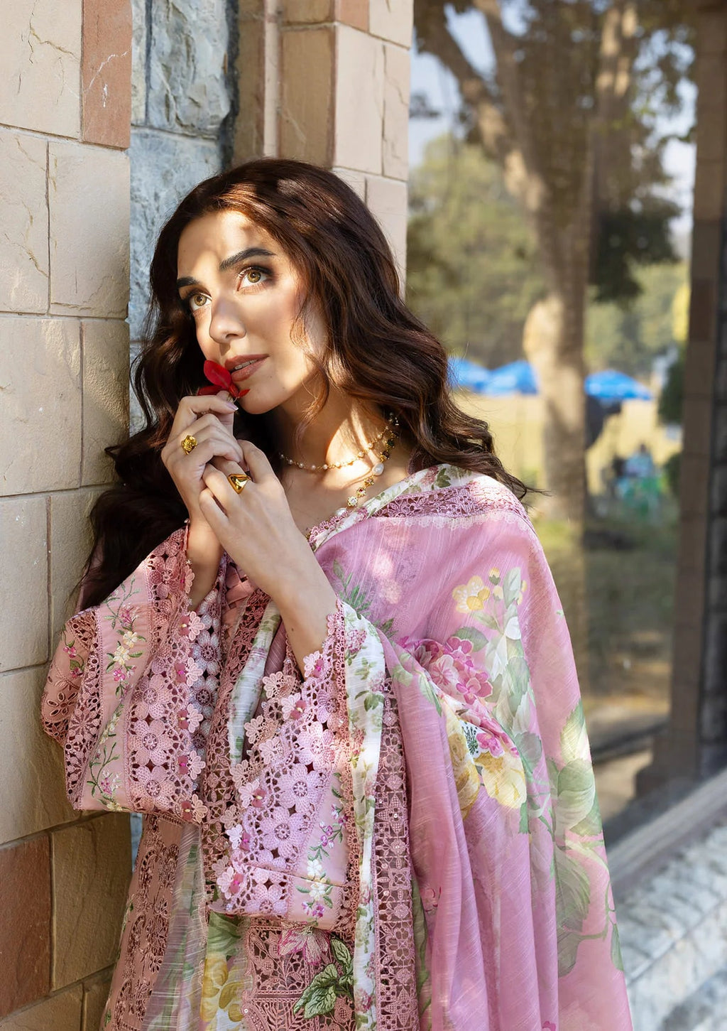 LUXURY LAWN BY ELAF PREMIUM (ELY-09 ROSEE)