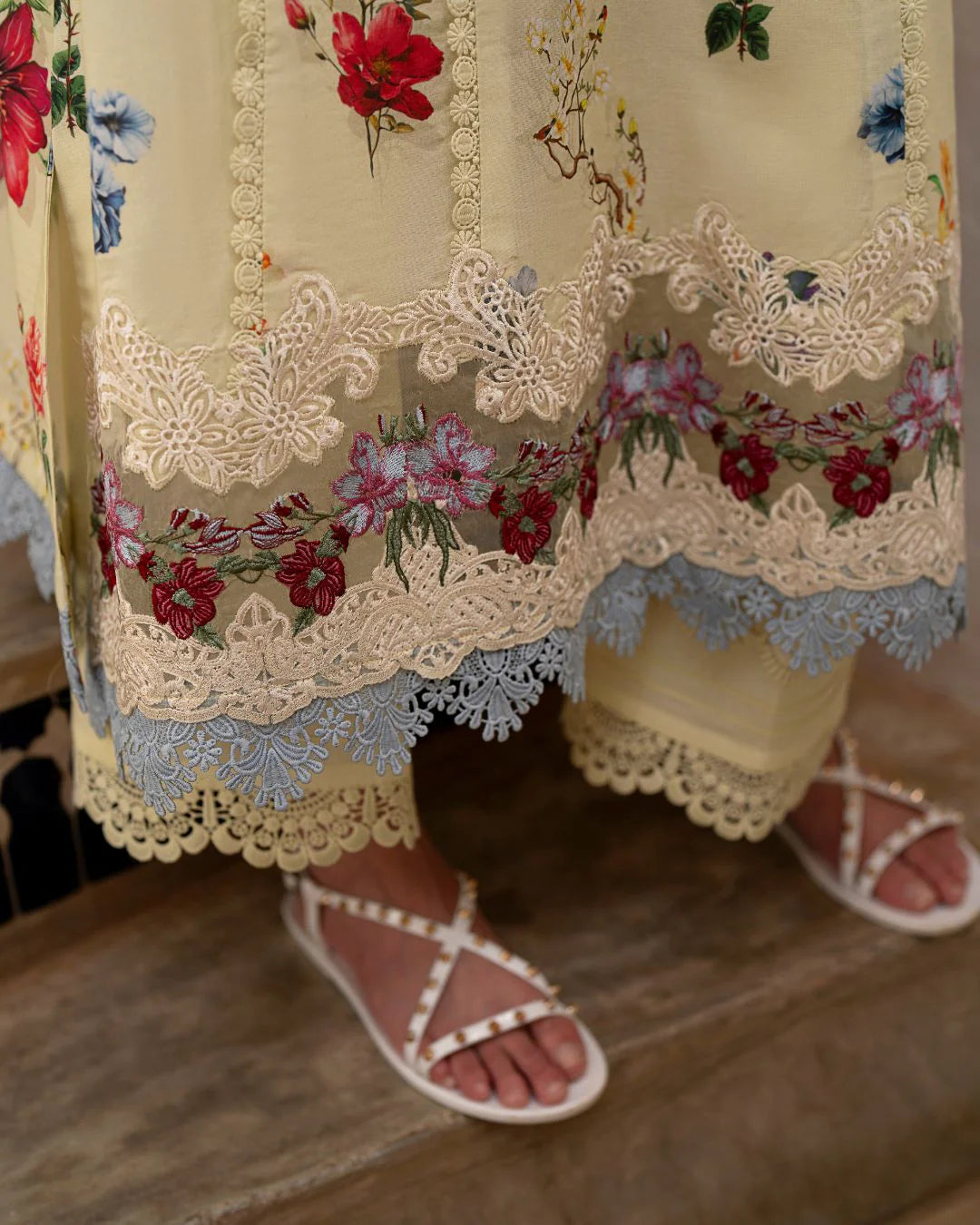 Afsana By Nofha Lawn`25 MOONLIGHT