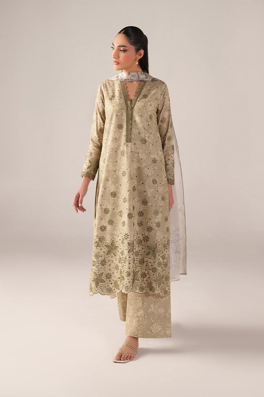 Iznik Embroidered Lawn (SS-07)