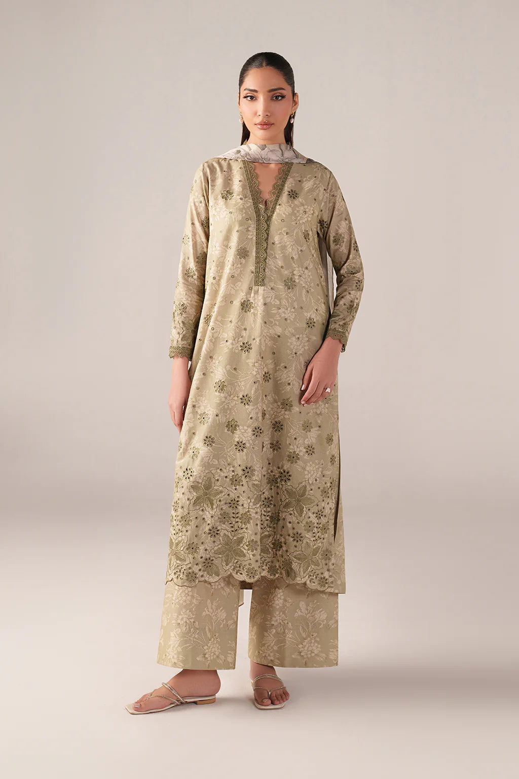 Iznik Embroidered Lawn (SS-07)