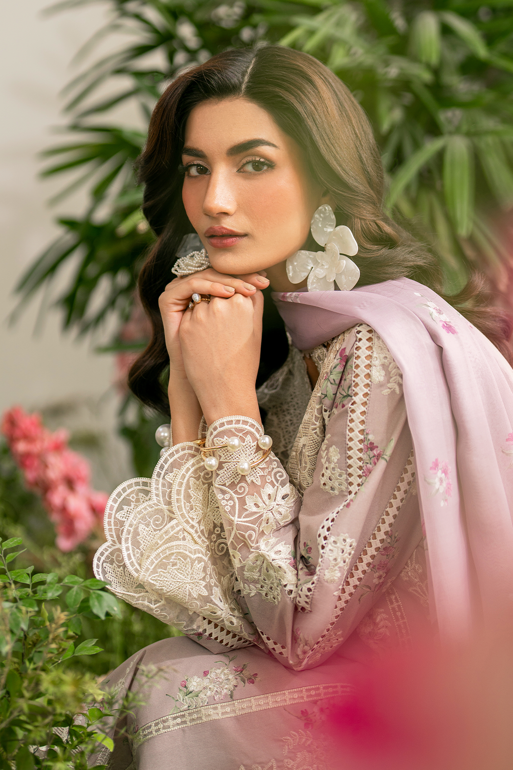 Iznik Festive Embroidered Lawn Edition '25 IFE-09
