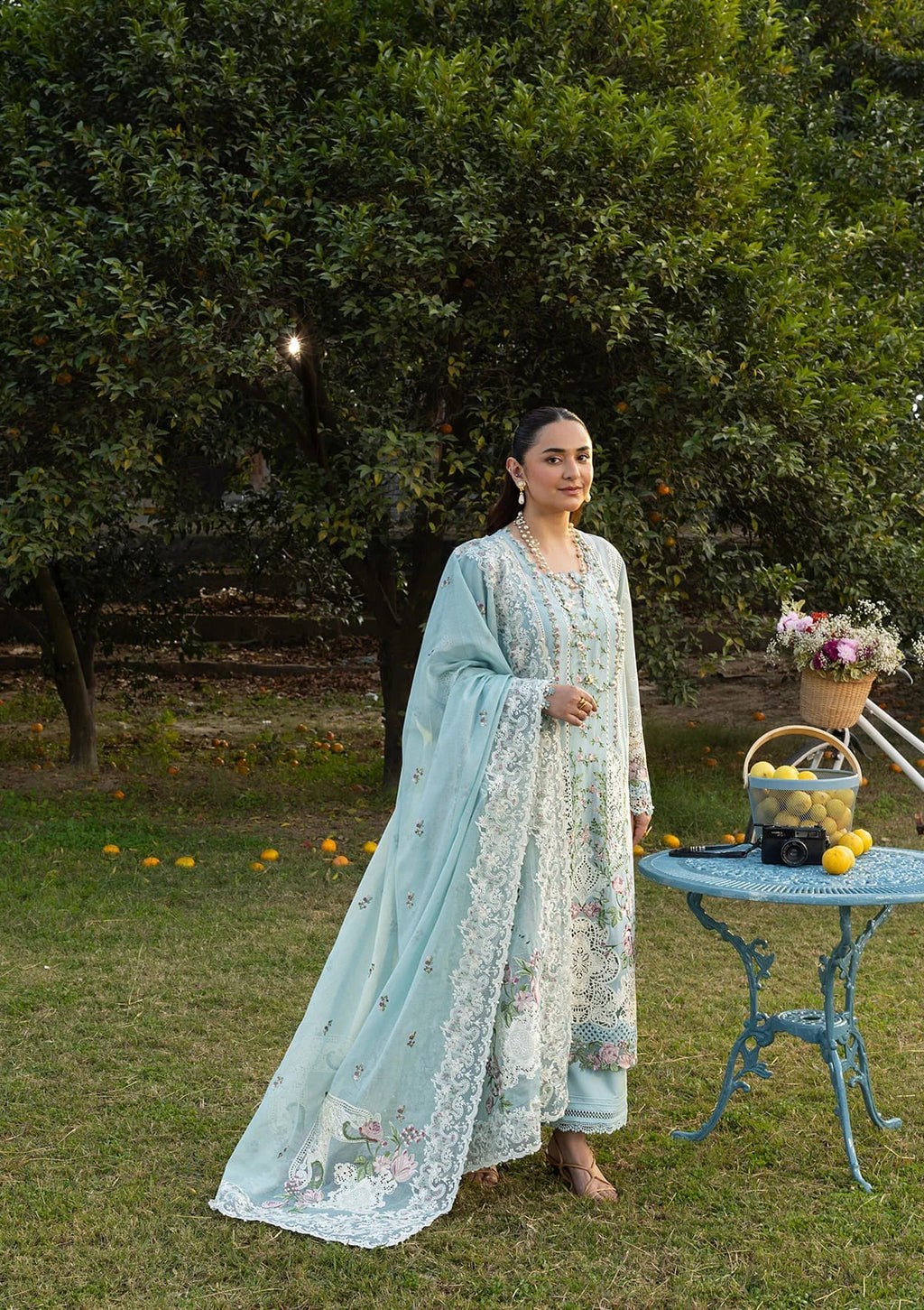 LUXURY LAWN BY ELAF PREMIUM (ELY-07 MORNIG DRIZZLE)