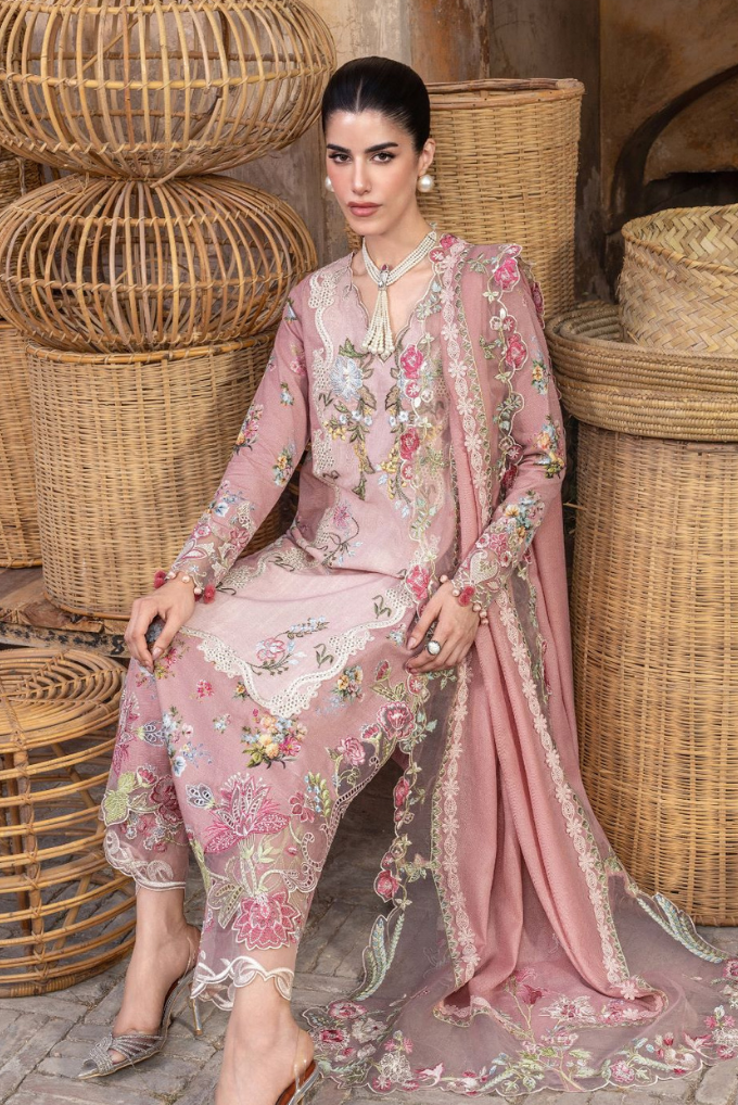 Winter Unstitched'25 By Saira Shakira ( ESMAE 3-A )