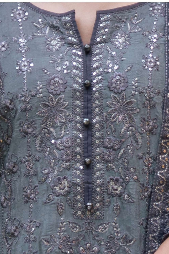 Azu Heritage Embroidered by Altan D-05