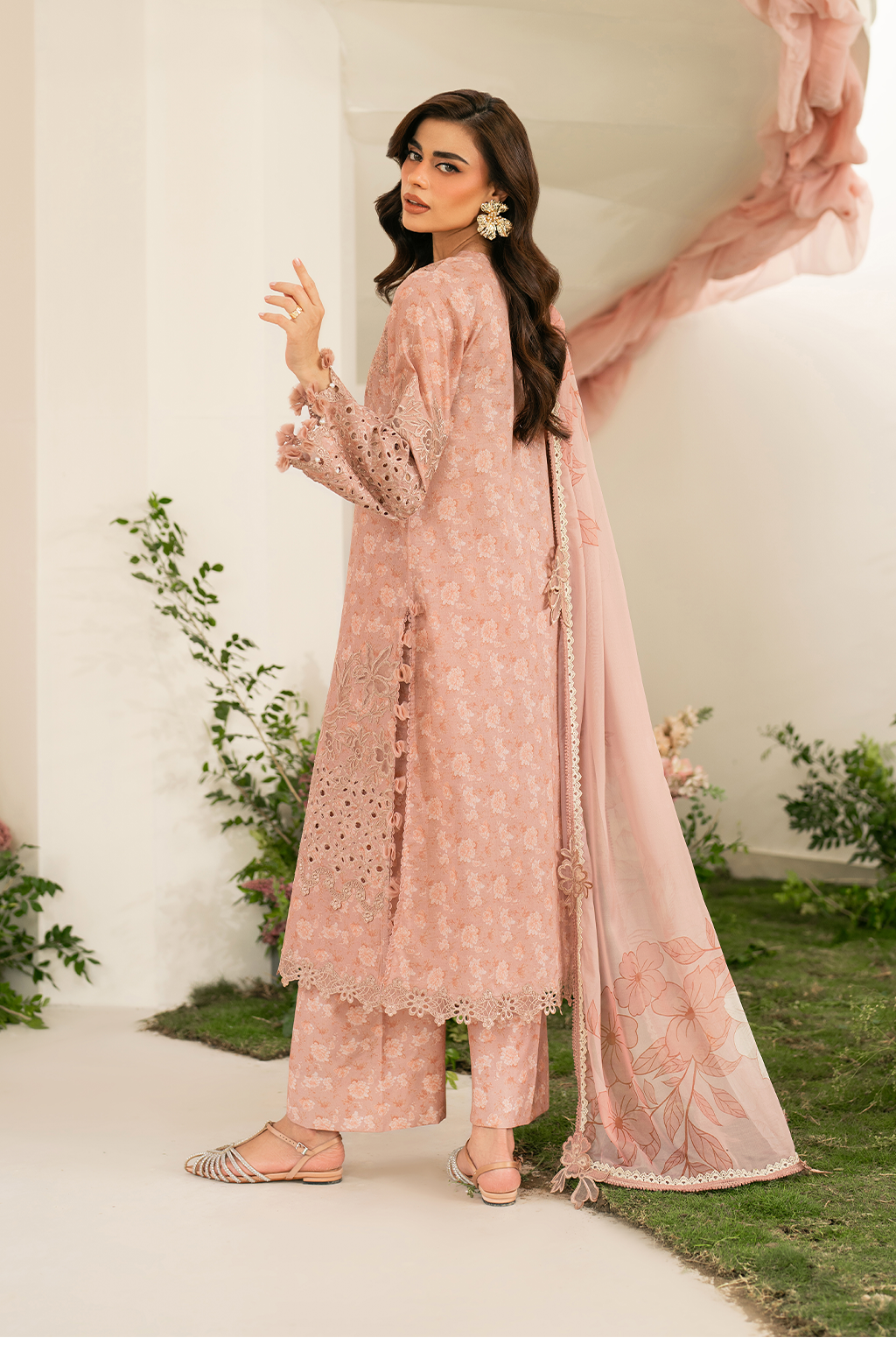 Iznik Festive Embroidered Lawn Edition '25 IFE-12