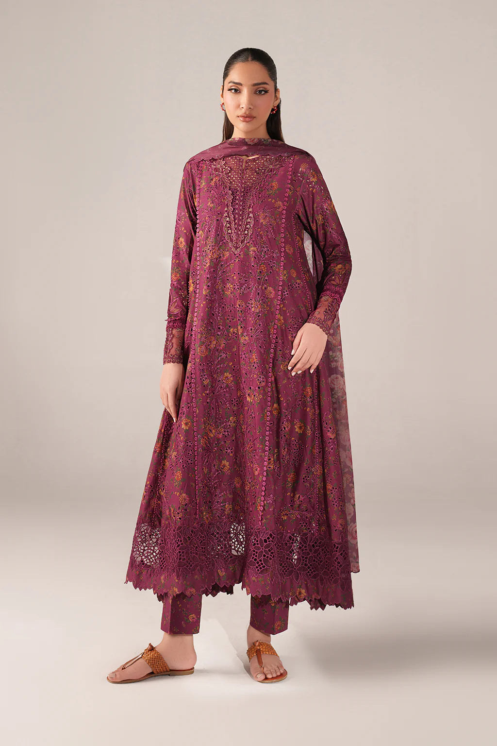 Iznik Embroidered Lawn (SS-04)
