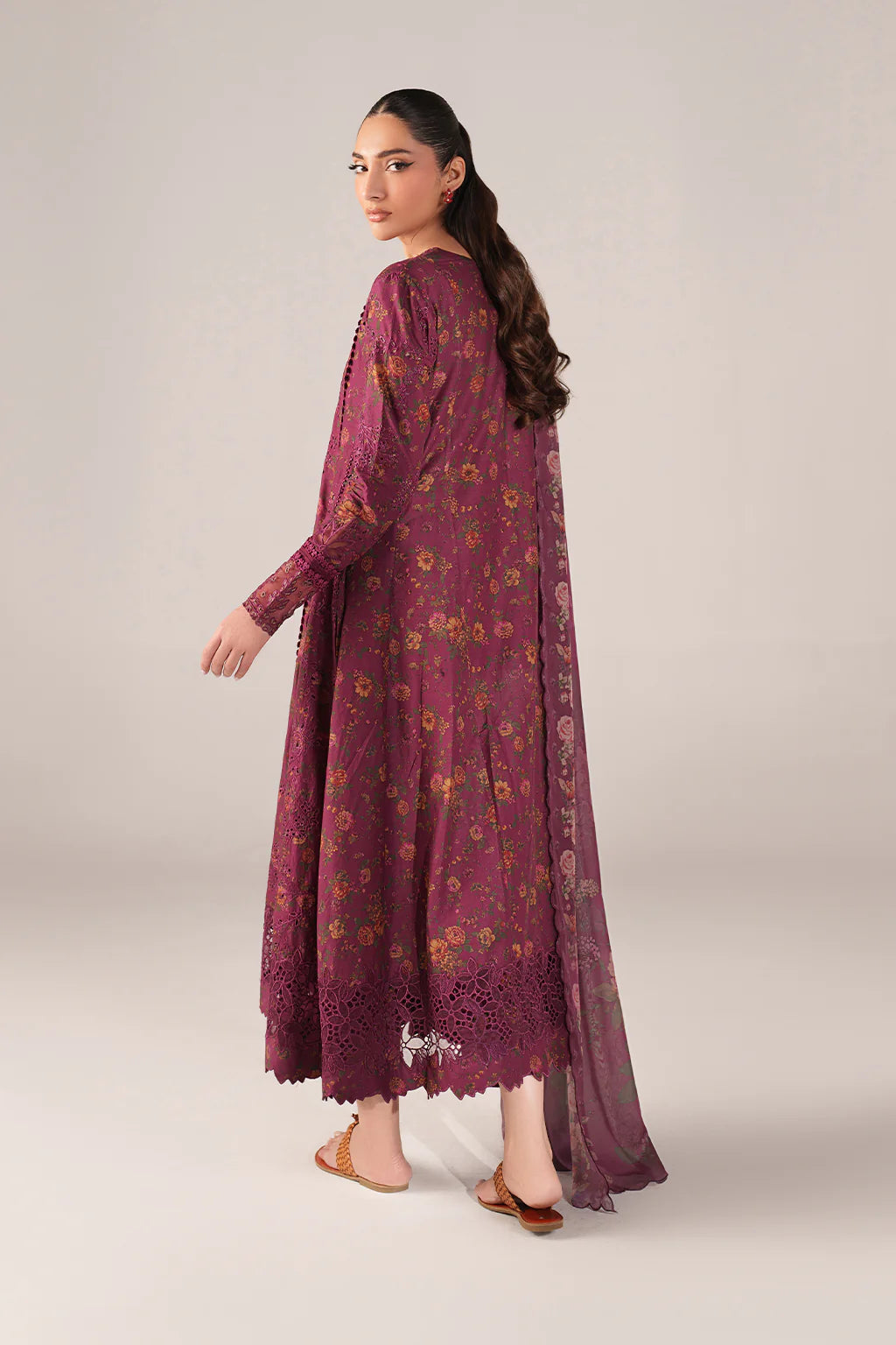 Iznik Embroidered Lawn (SS-04)