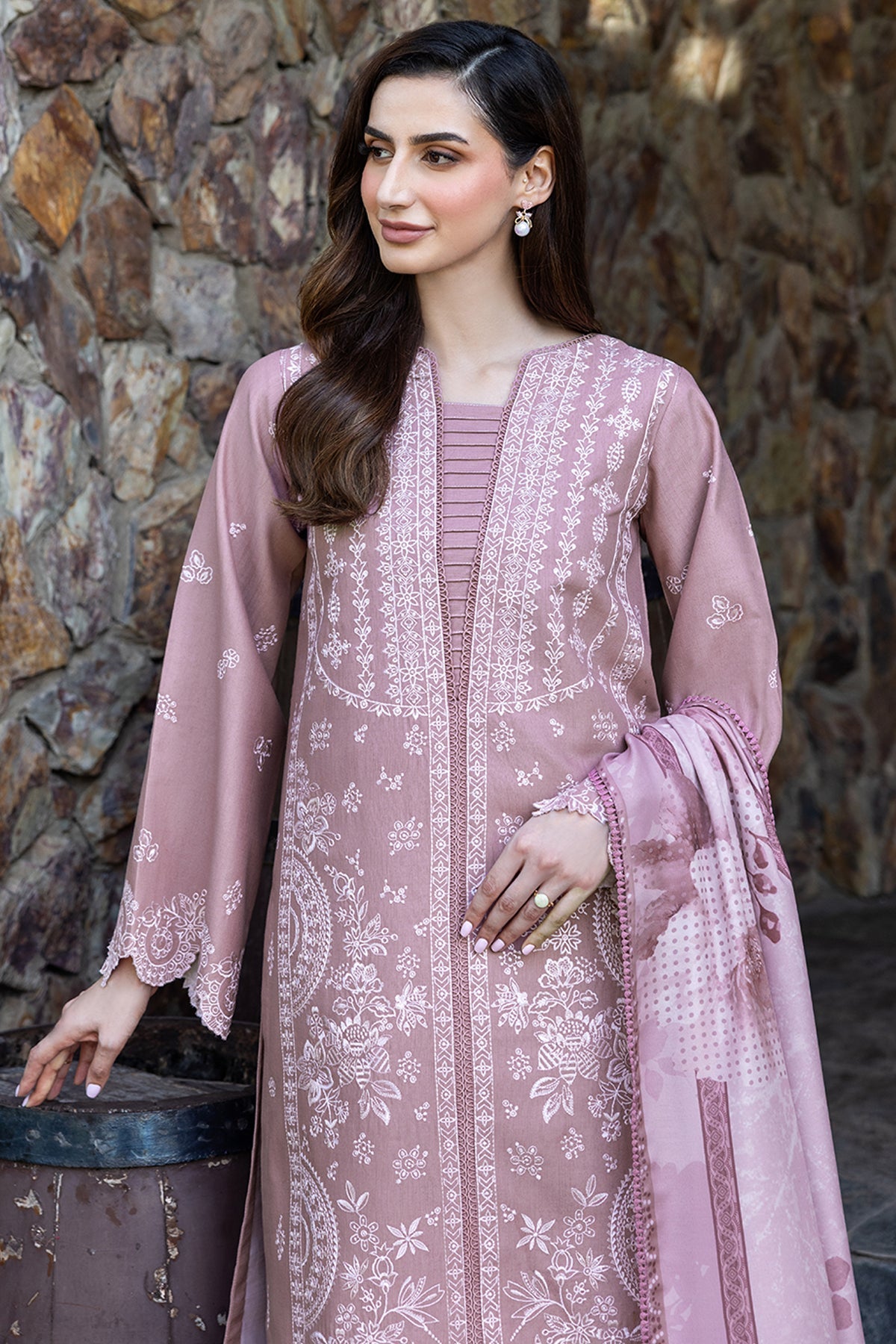 Eminence Khaddar'25 By Farasha ( Blushen )