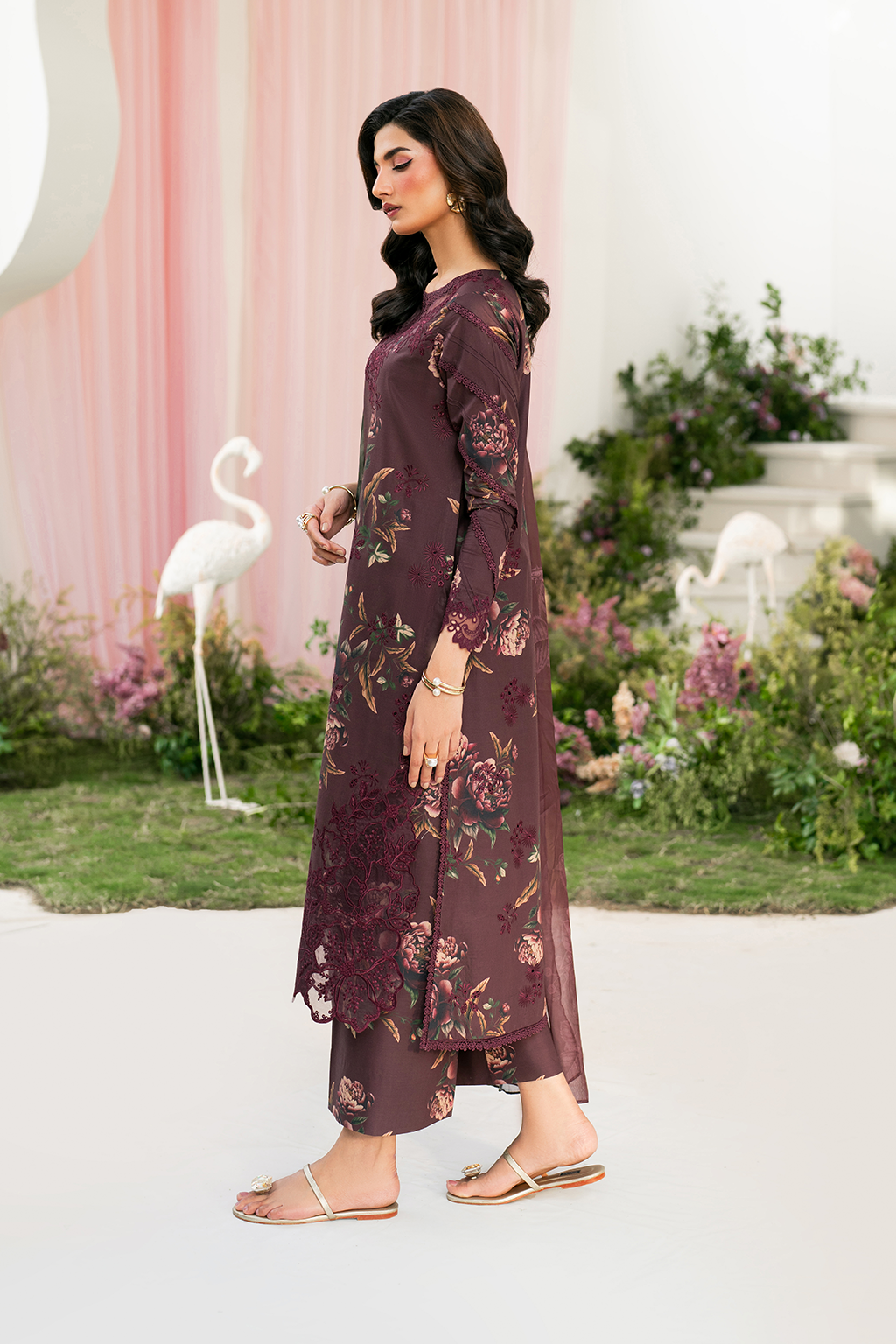 Iznik Festive Embroidered Lawn Edition '25 IFE-10