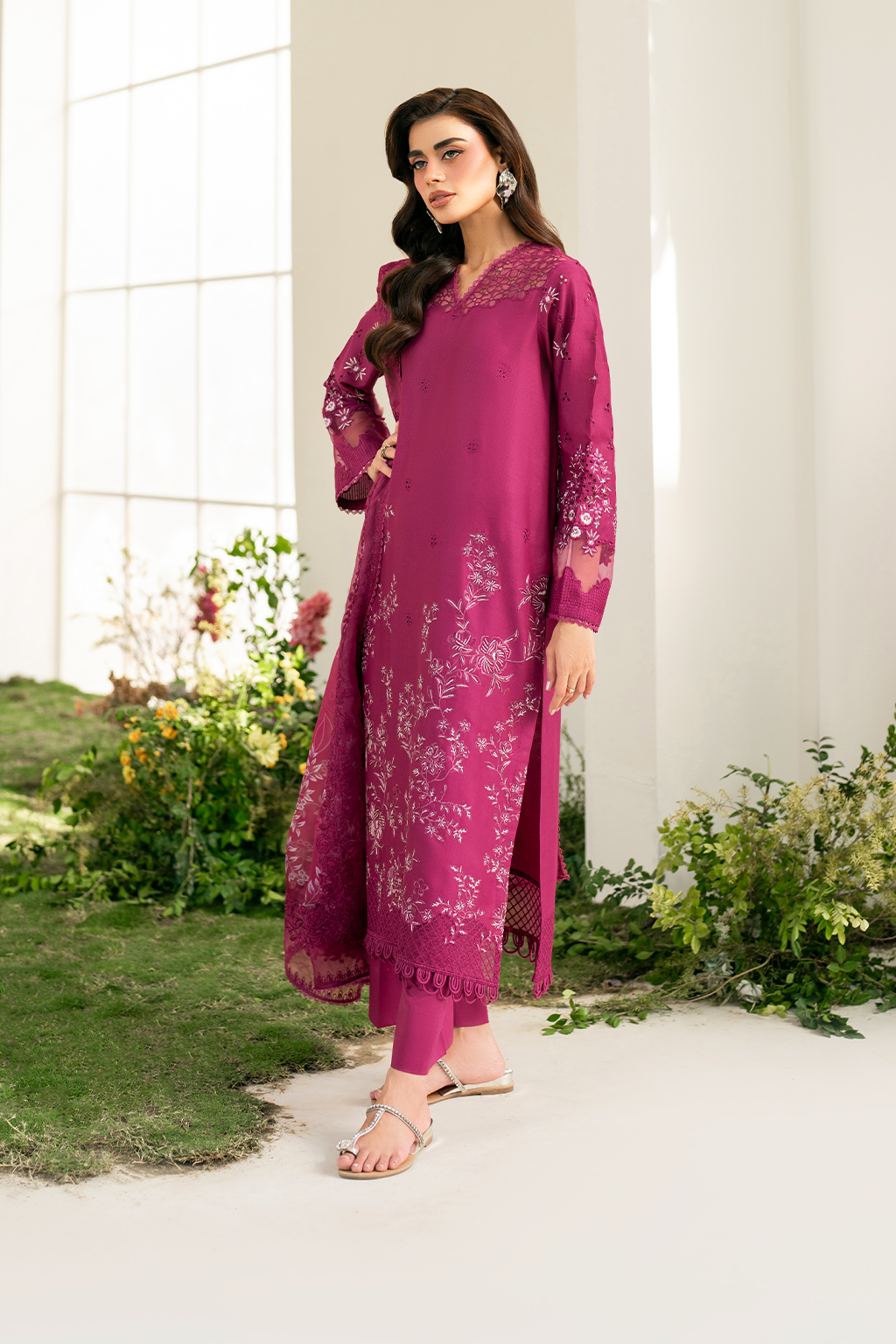 Iznik Festive Embroidered Lawn Edition '25 IFE-07