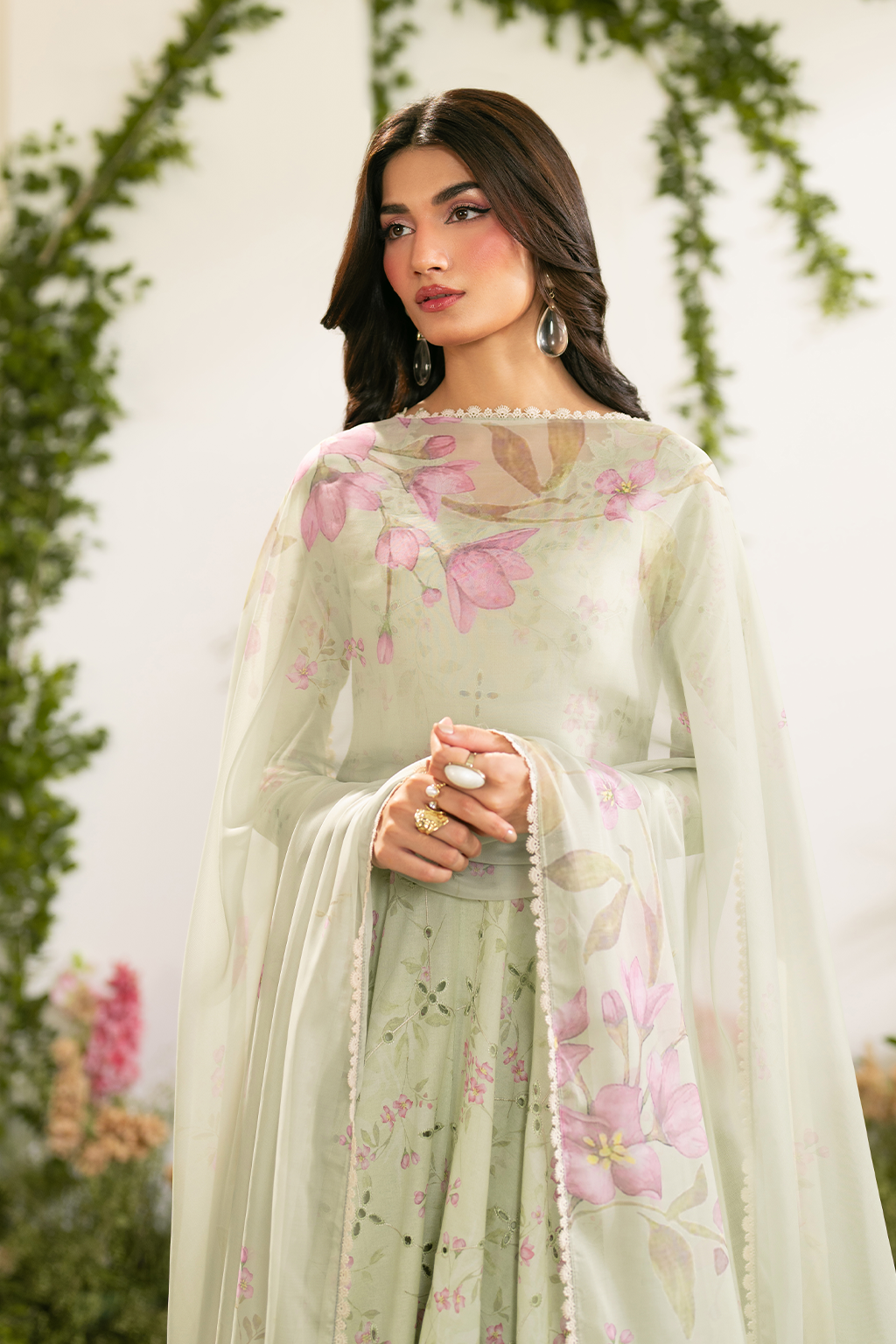 Iznik Festive Embroidered Lawn Edition '25 IFE-11