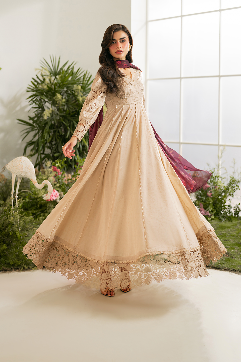 Iznik Festive Embroidered Lawn Edition '25 IFE-02