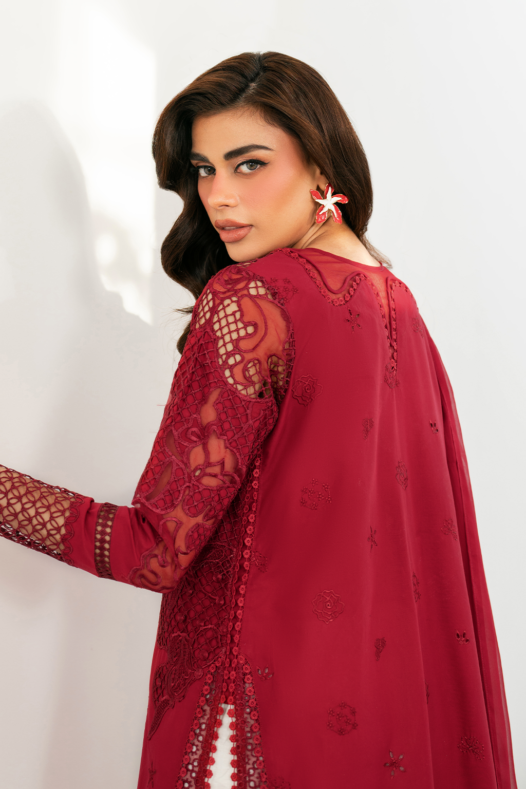 Iznik Festive Embroidered Lawn Edition '25 IFE-01