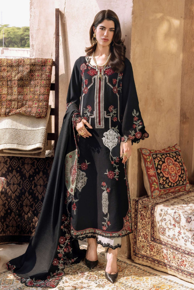 Winter Unstitched'25 By Saira Shakira ( CYRA 6-A )