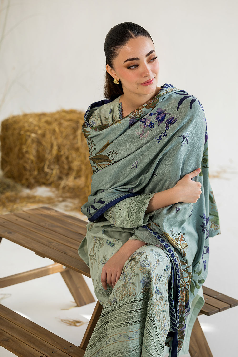 Winter Edit Vol.1 '25 By Sobia Nazir ( Design 5B )
