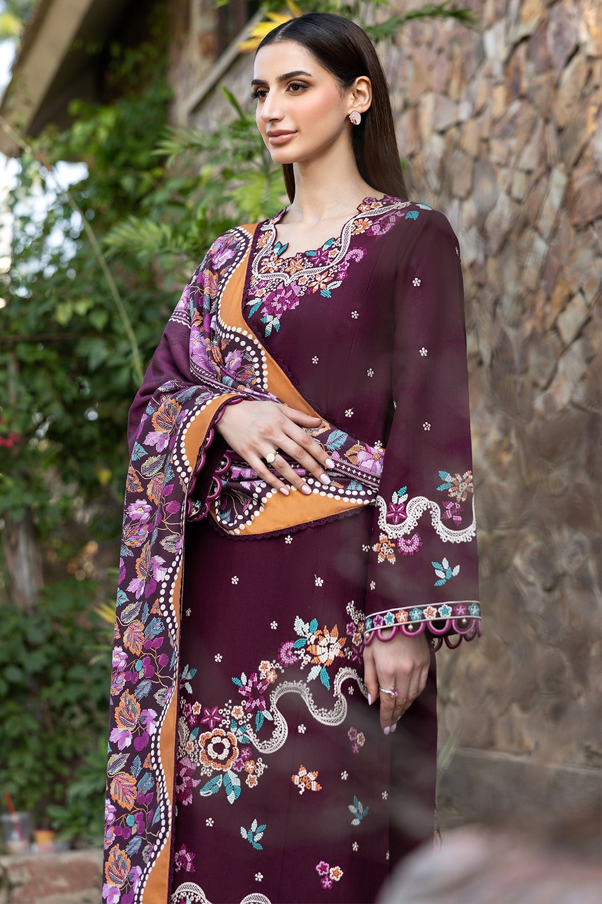 Eminence Khaddar'25 By Farasha ( Pheona )