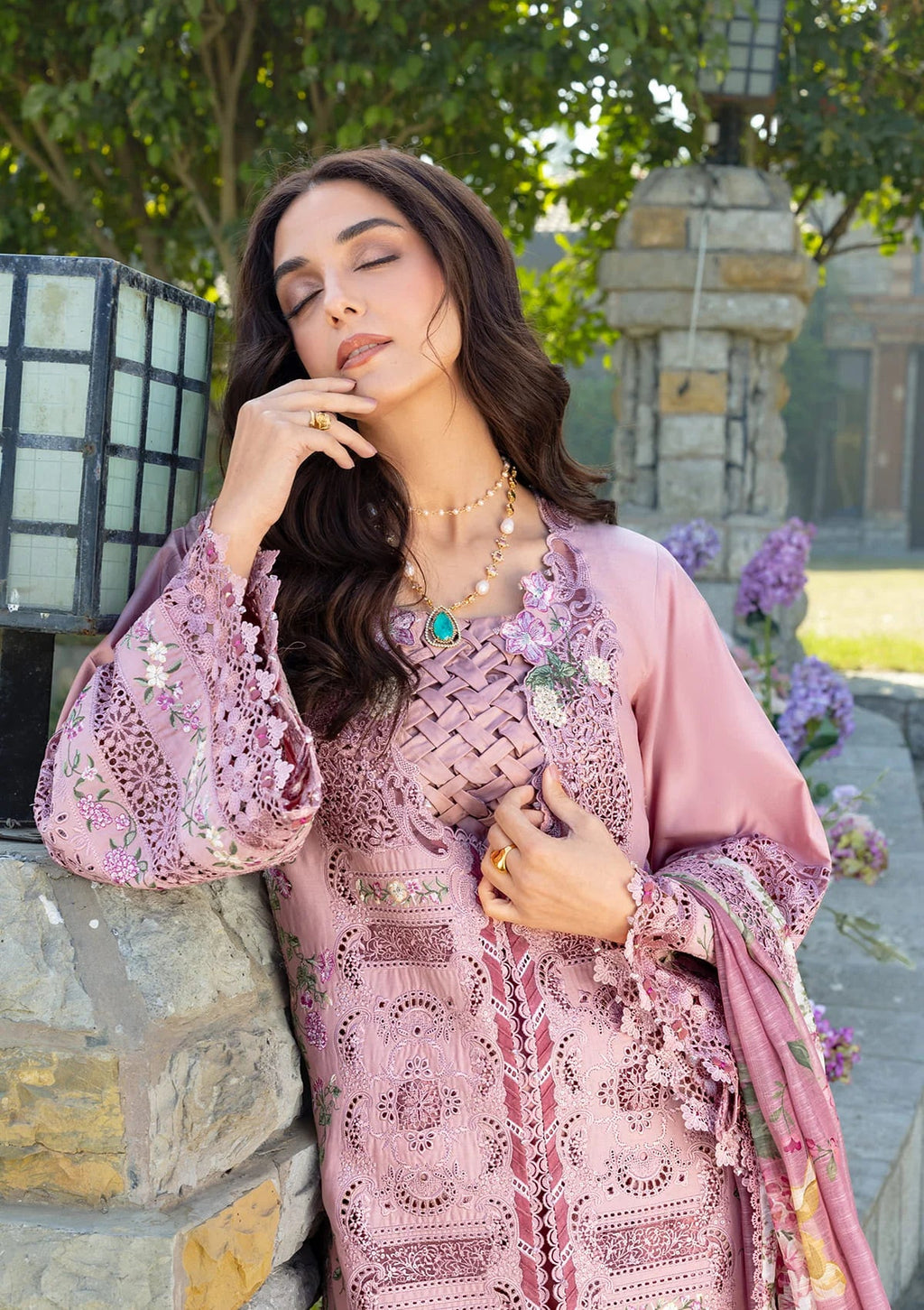 LUXURY LAWN BY ELAF PREMIUM (ELY-09 ROSEE)
