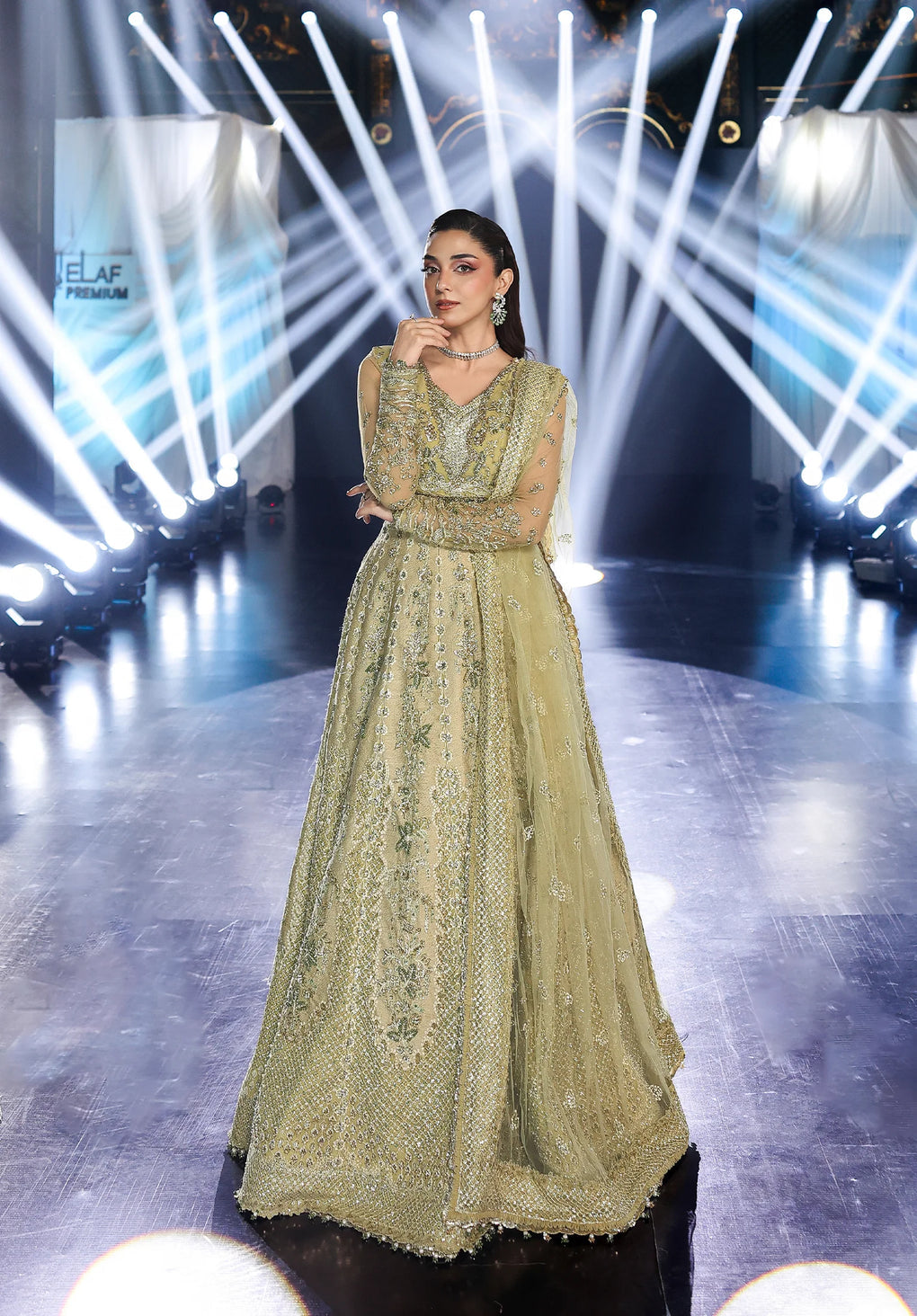 ELAF STARDOM FORMAL HANDWORK 25 ( ESH-07 MINT MAJESTY )
