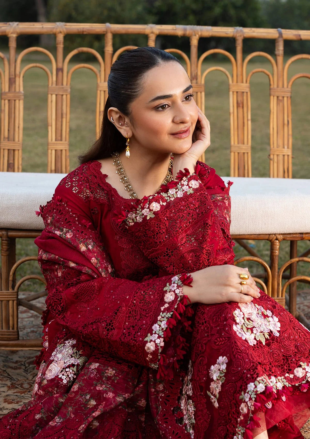 LUXURY LAWN BY ELAF PREMIUM (ELY-10 CHERIE LADY)