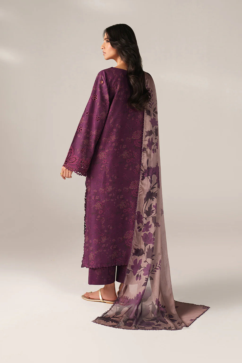 Iznik Embroidered Lawn (SS-08)
