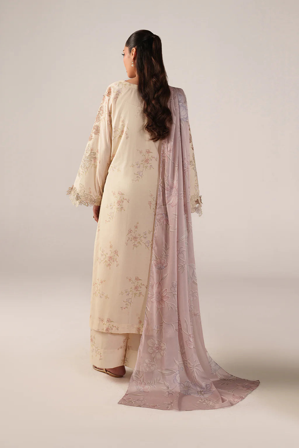 Iznik Embroidered Lawn (SS-06)