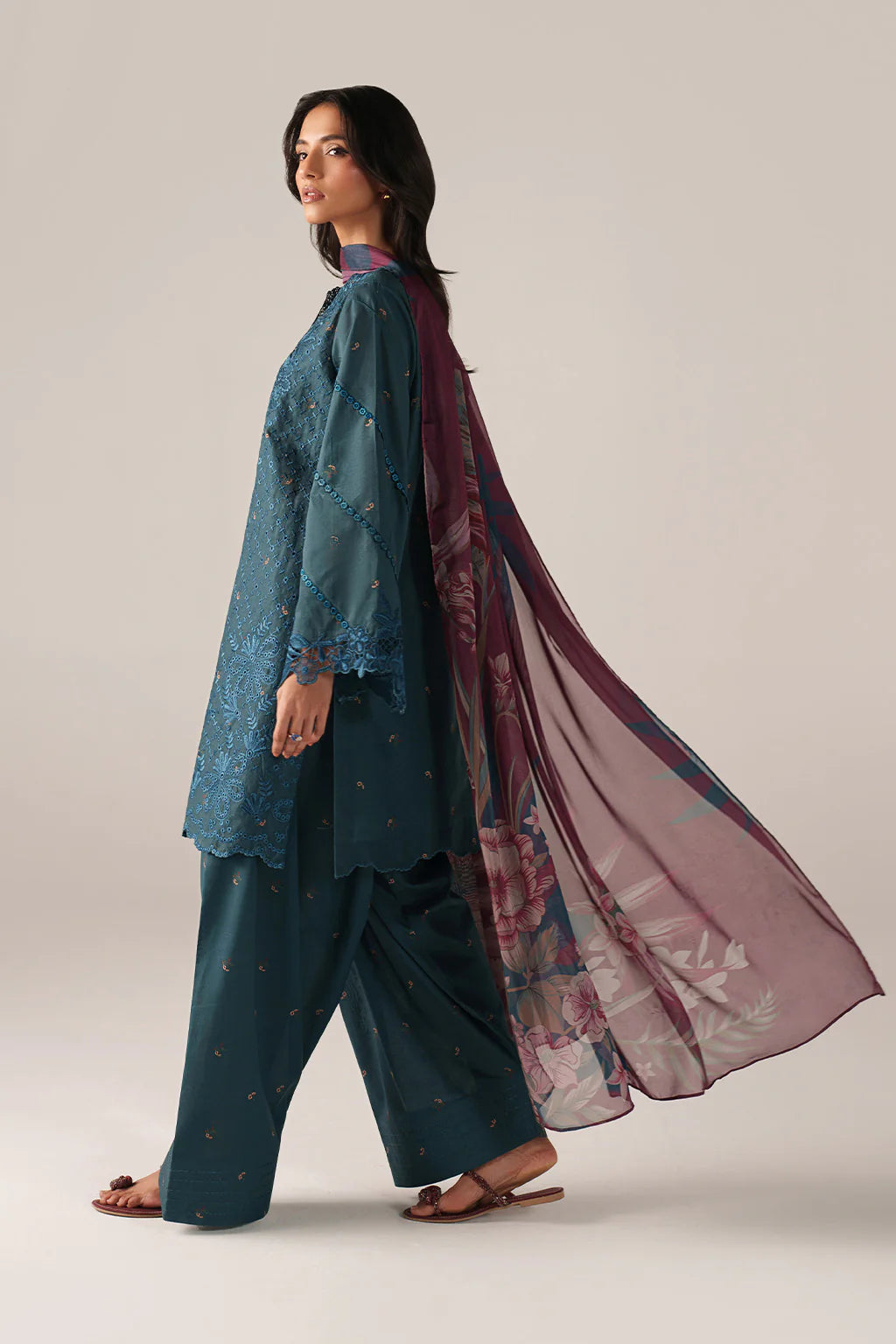 Iznik Embroidered Lawn (SS-10)