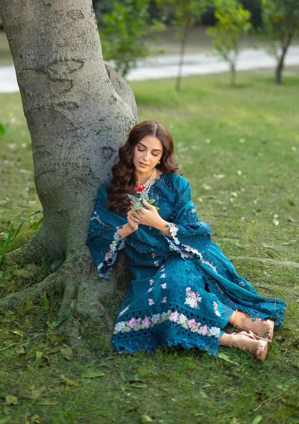 LUXURY LAWN BY ELAF PREMIUM (ELY-06 SAPPHIRE)