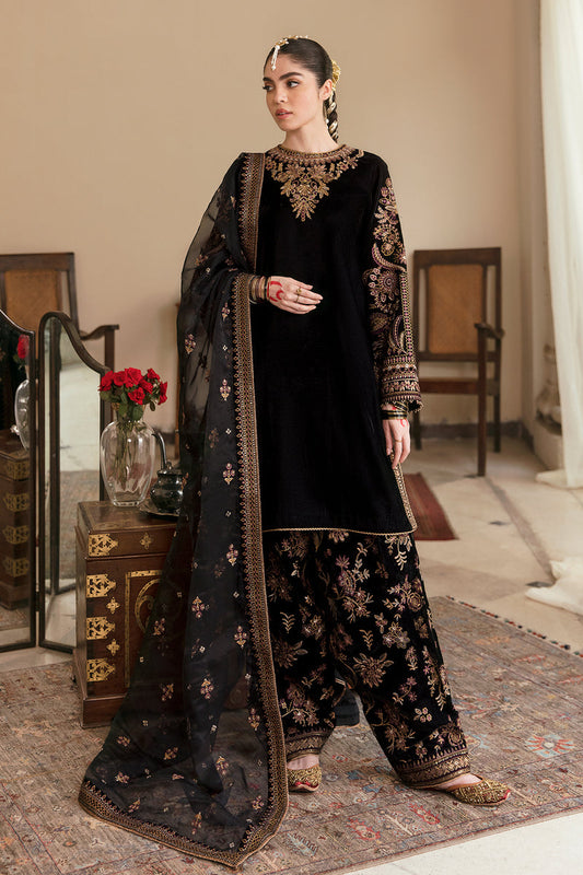 BAROQUE EMBROIDERED VELVET (UF-253)