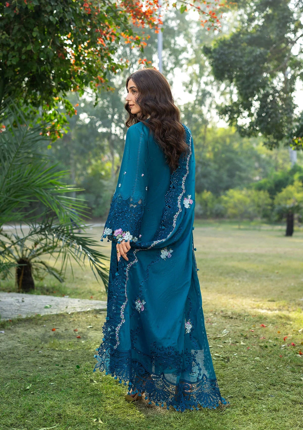 LUXURY LAWN BY ELAF PREMIUM (ELY-06 SAPPHIRE)