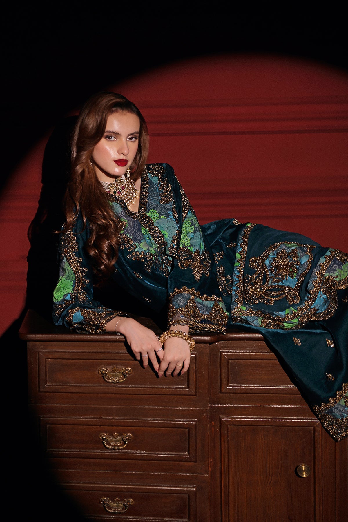 CHARIZMA SIGNORA V1-2024 Premium Velvet | CVT4-07