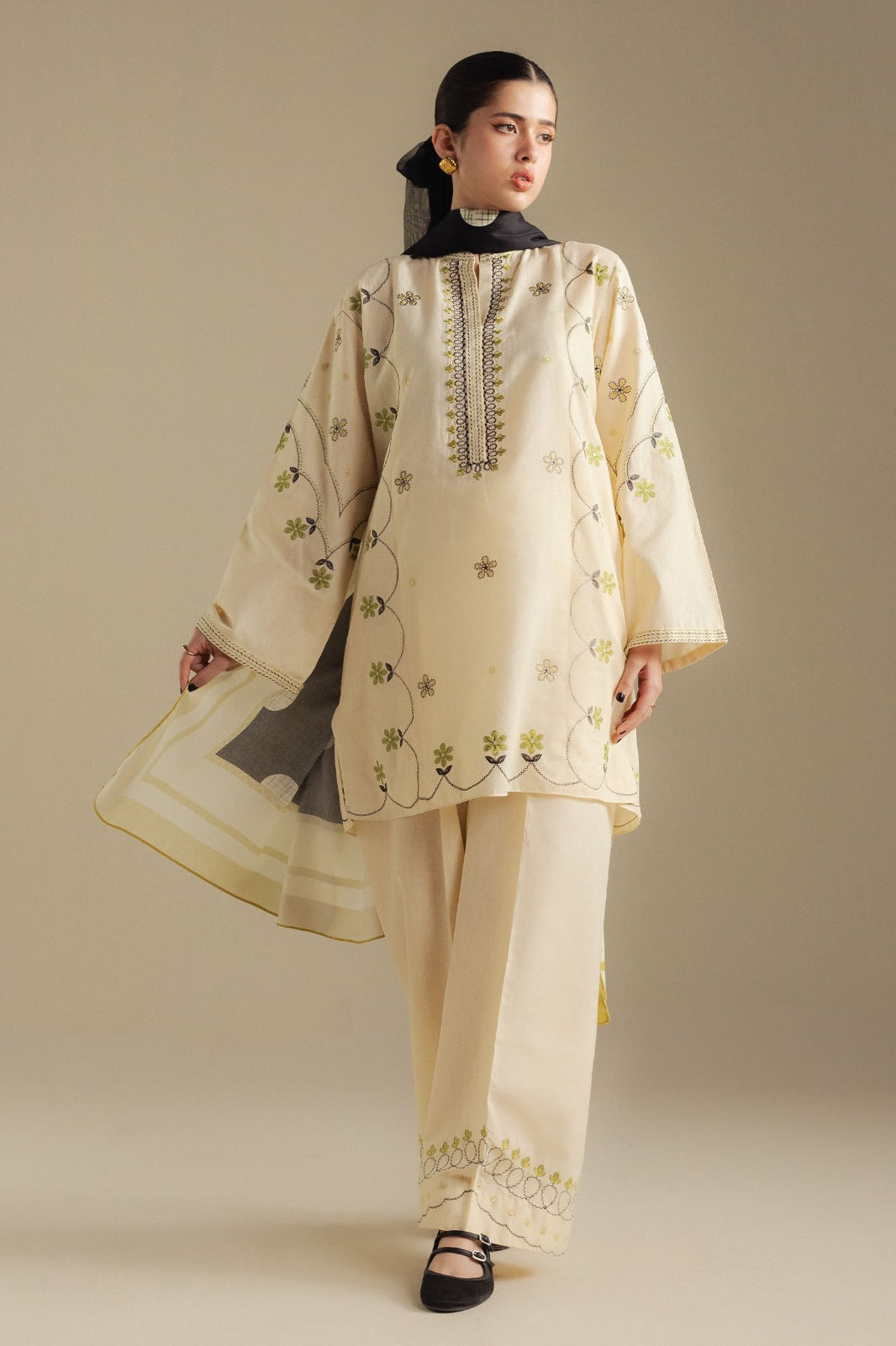 Coco Winter'25 Fawn-8B