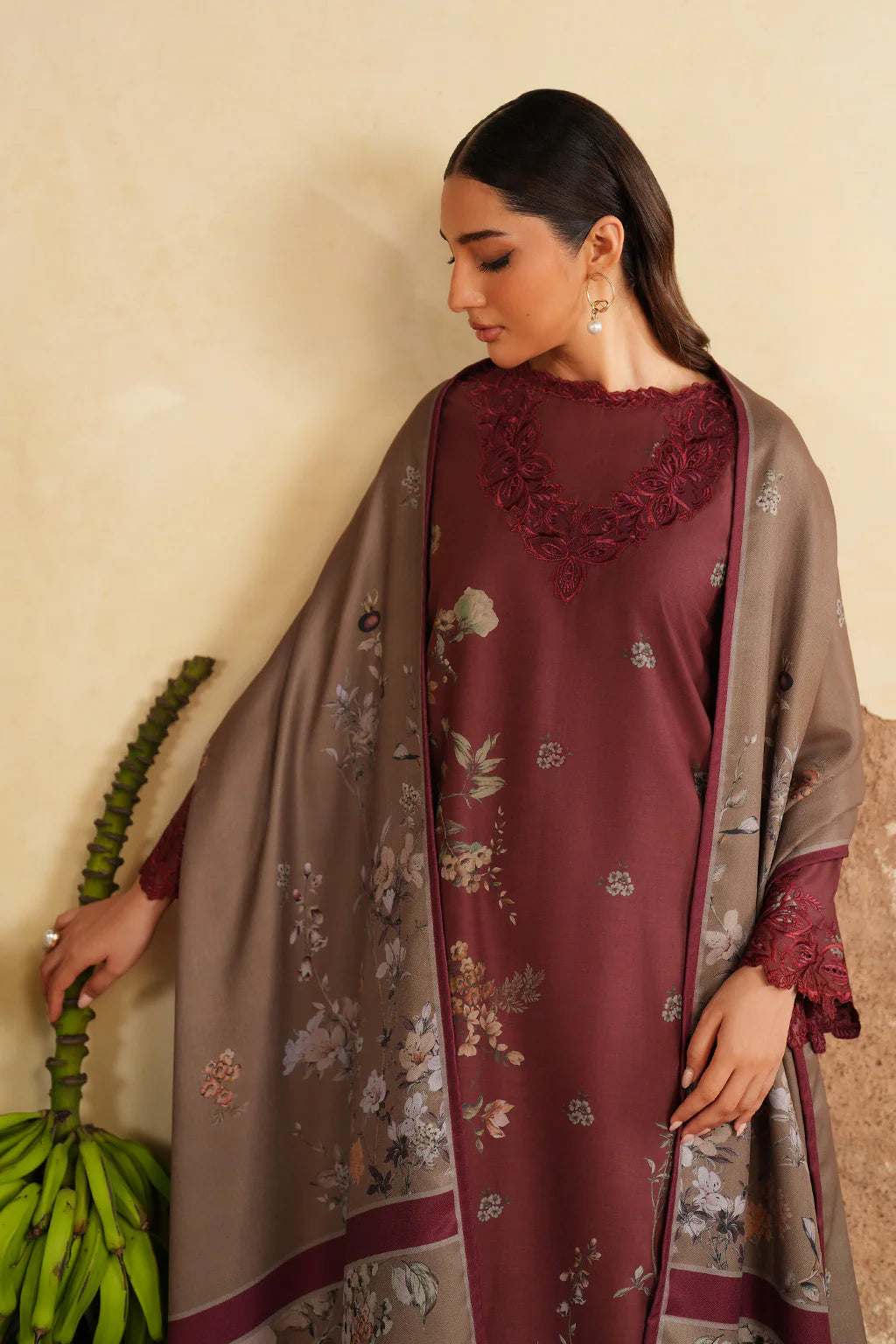 Pre-Fall Winter'25 by Iznik IPF-03