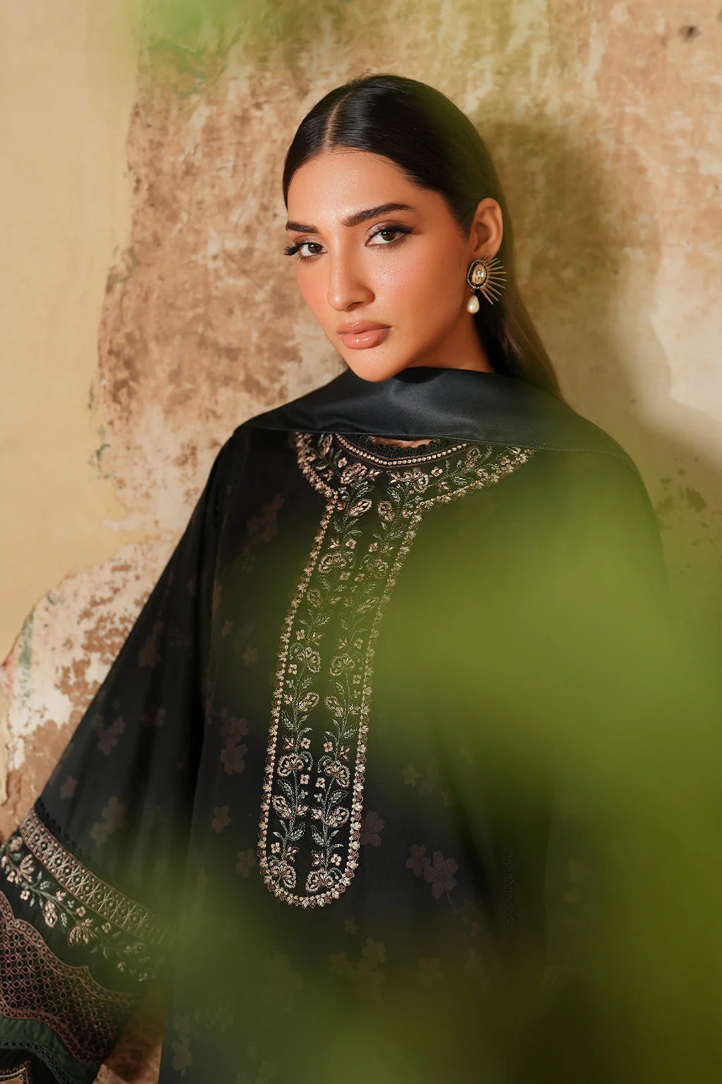 Pre-Fall Winter'25 by Iznik IPF-06