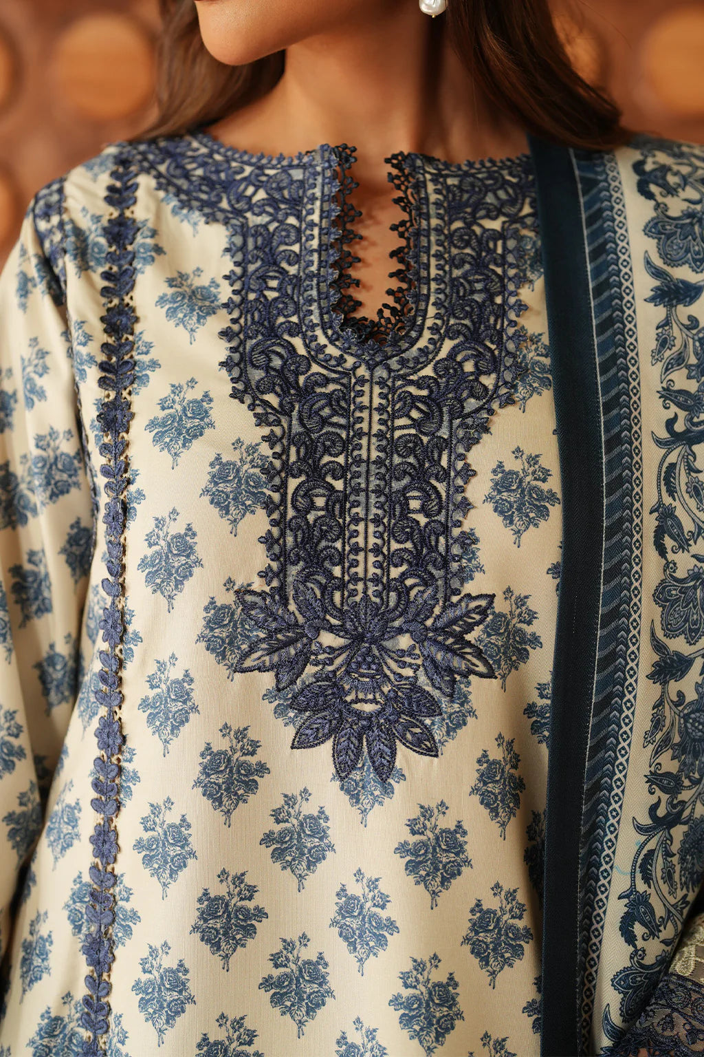 Pre-Fall Winter'25 by Iznik IPF-07