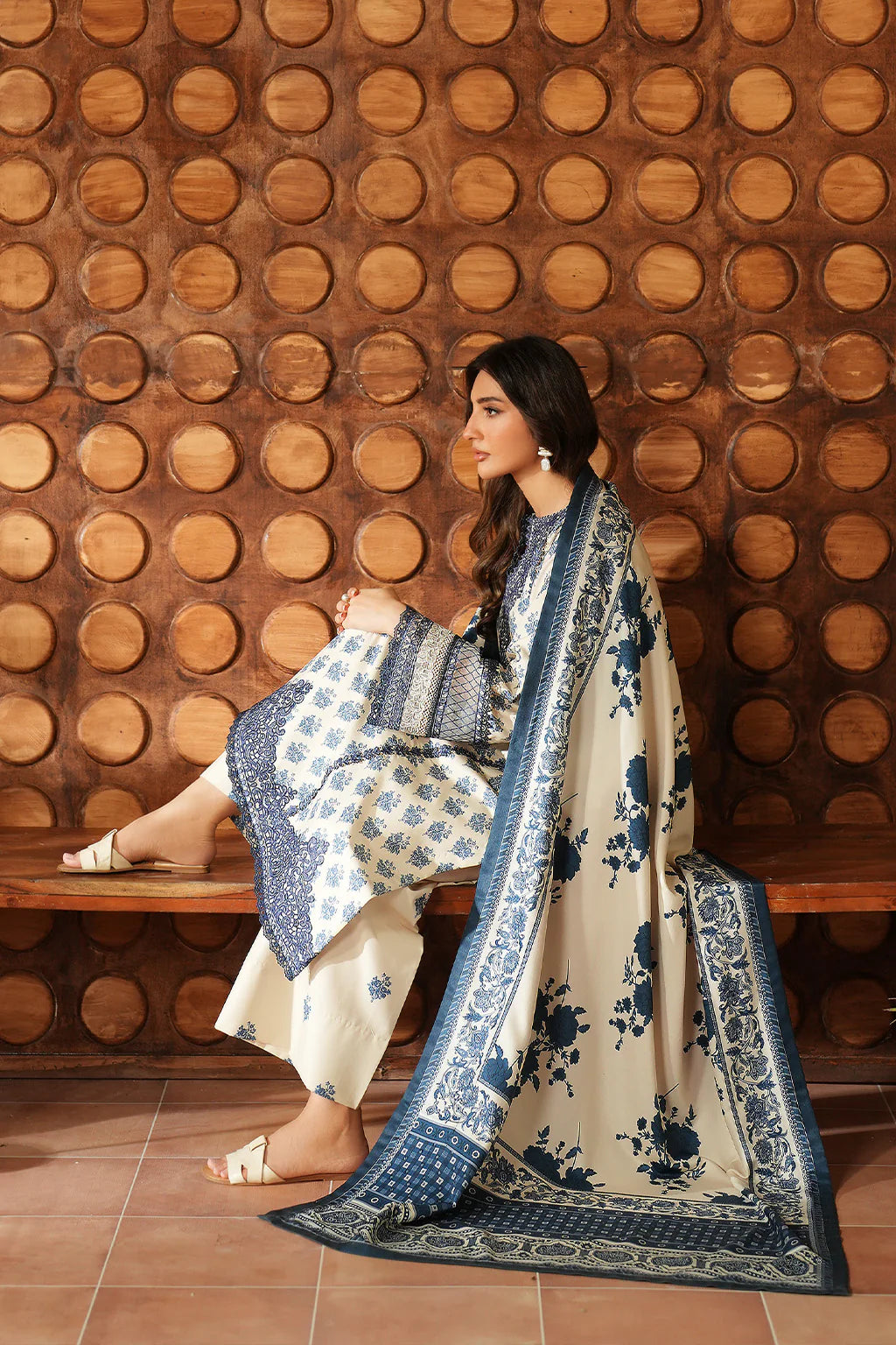 Pre-Fall Winter'25 by Iznik IPF-07