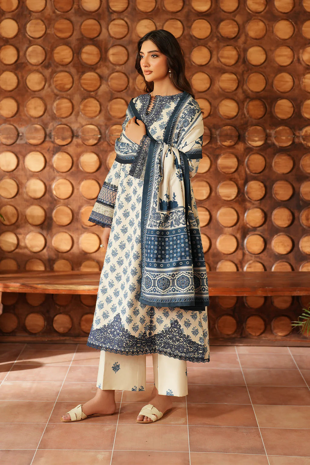 Pre-Fall Winter'25 by Iznik IPF-07