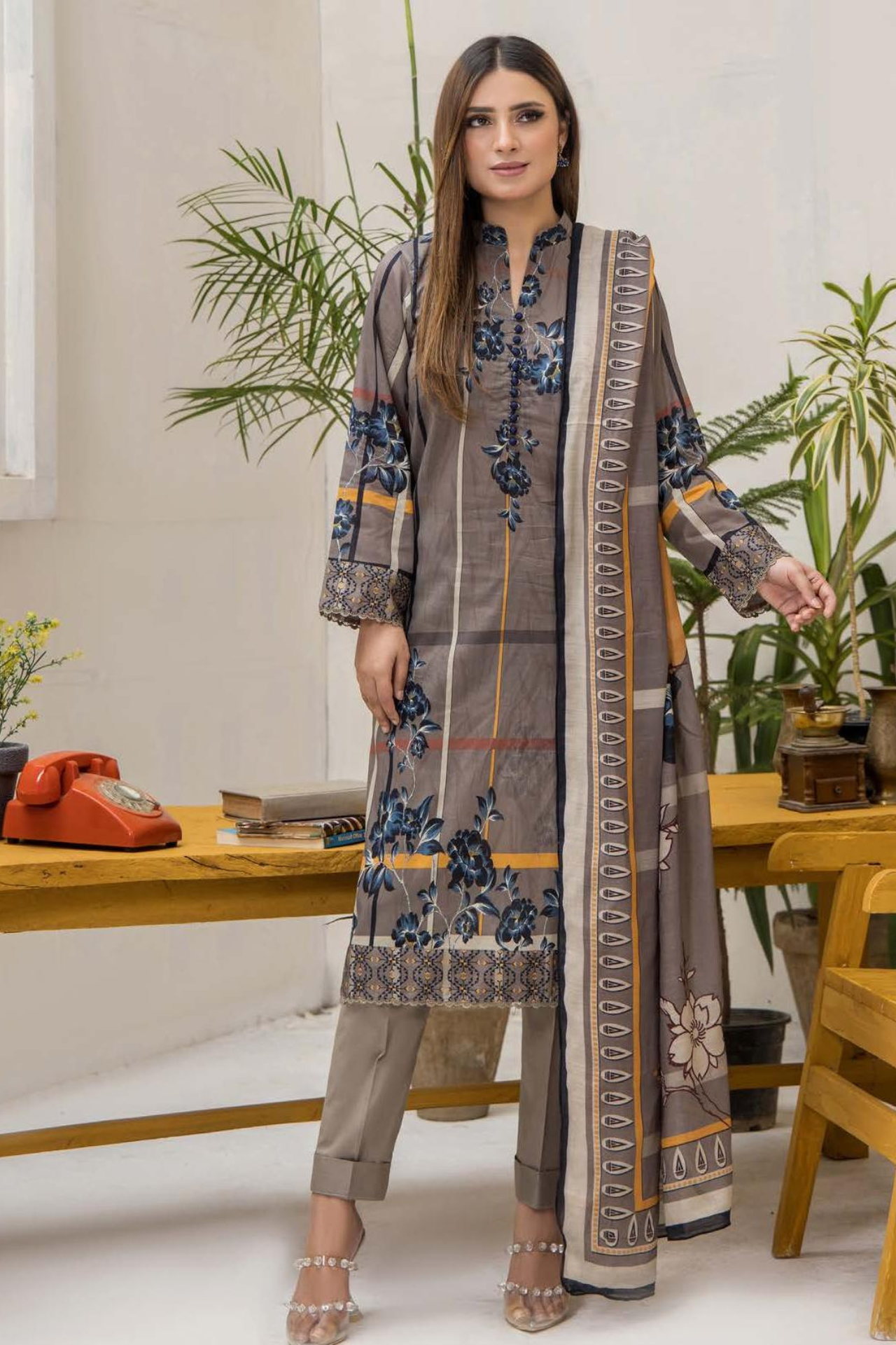 Zareen Vol-15 By Milli fashion Collection`25 D-06