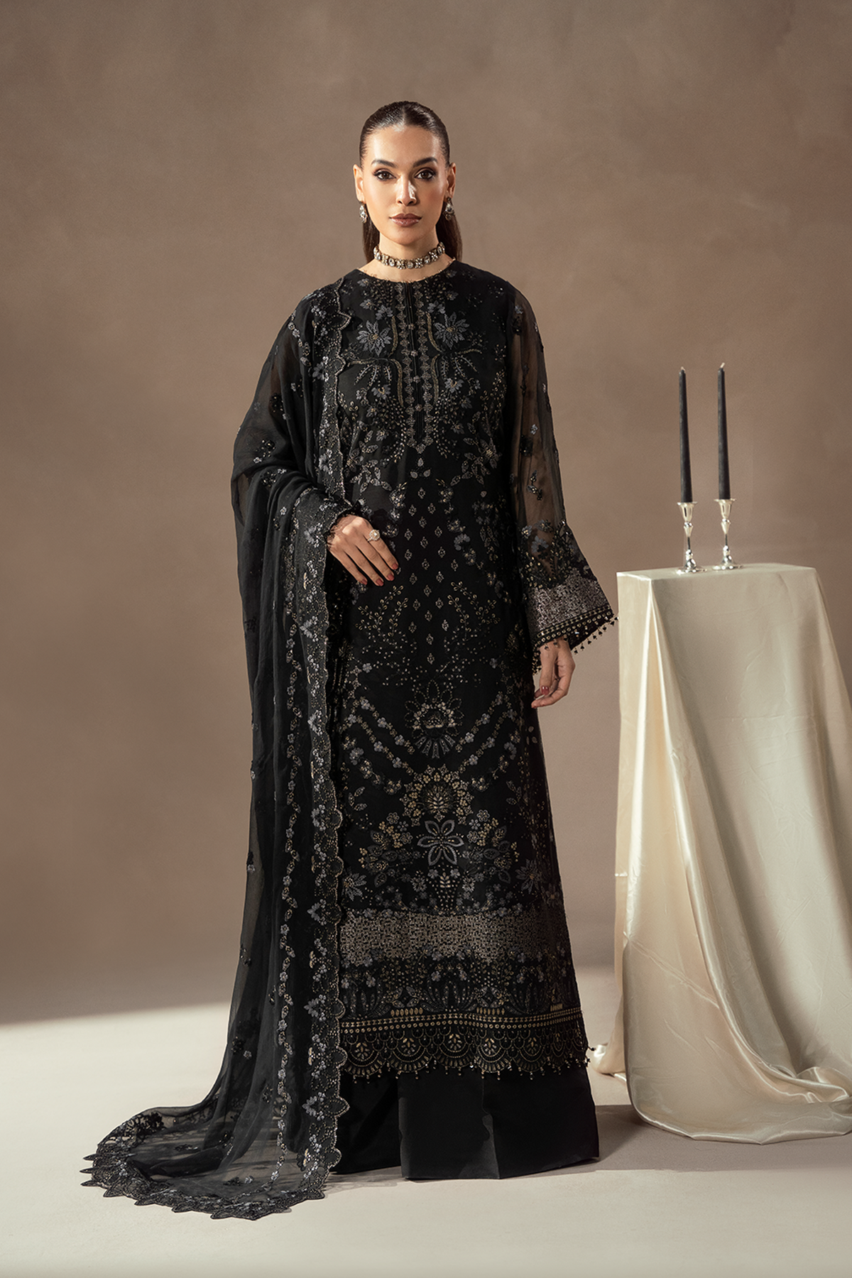 Afsanah By Lavish ( NOIR ROYALE )