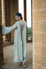 Shade of Winter  by Florent FWS - 8A